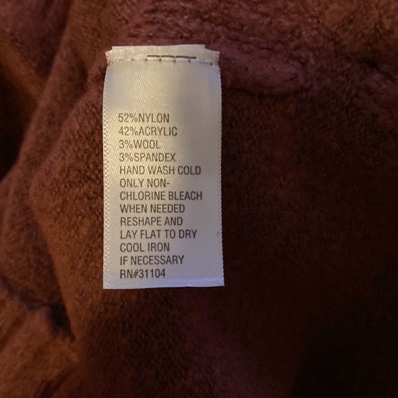 Women’s Sweater - Picture 5 of 5